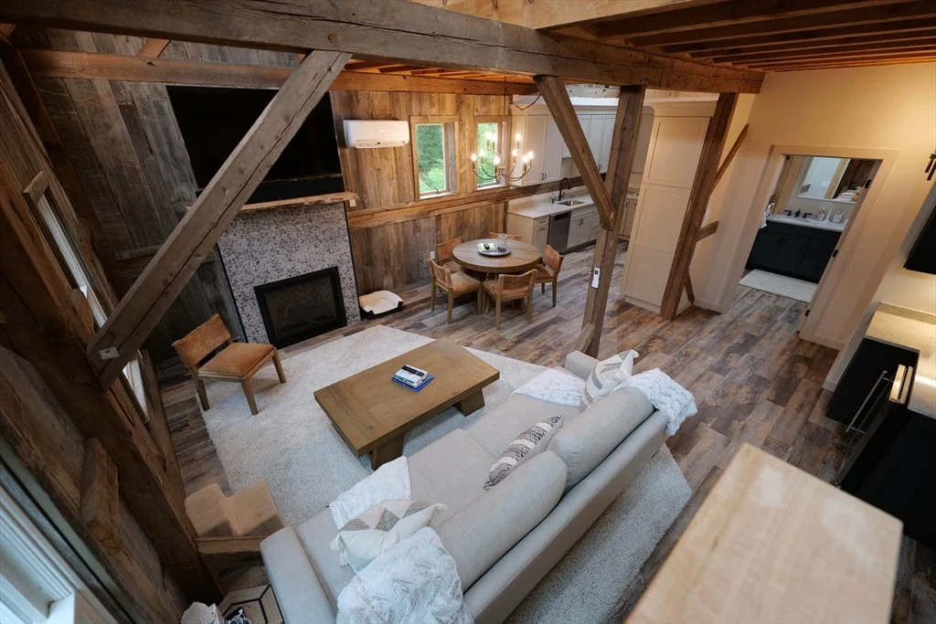 23 Winter St, Norwell