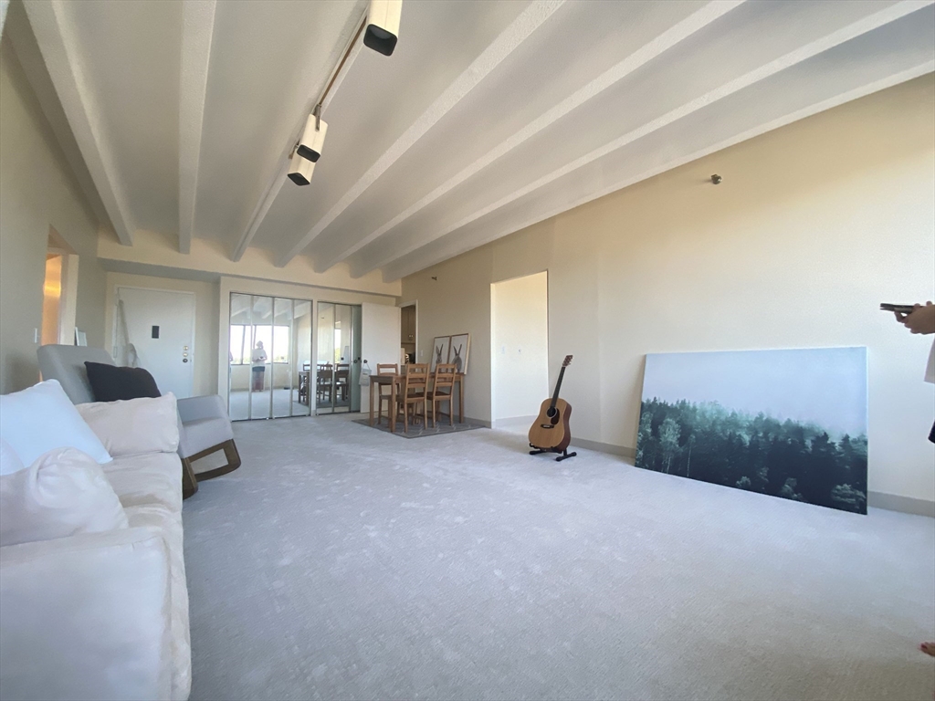 1731 Beacon St, Brookline