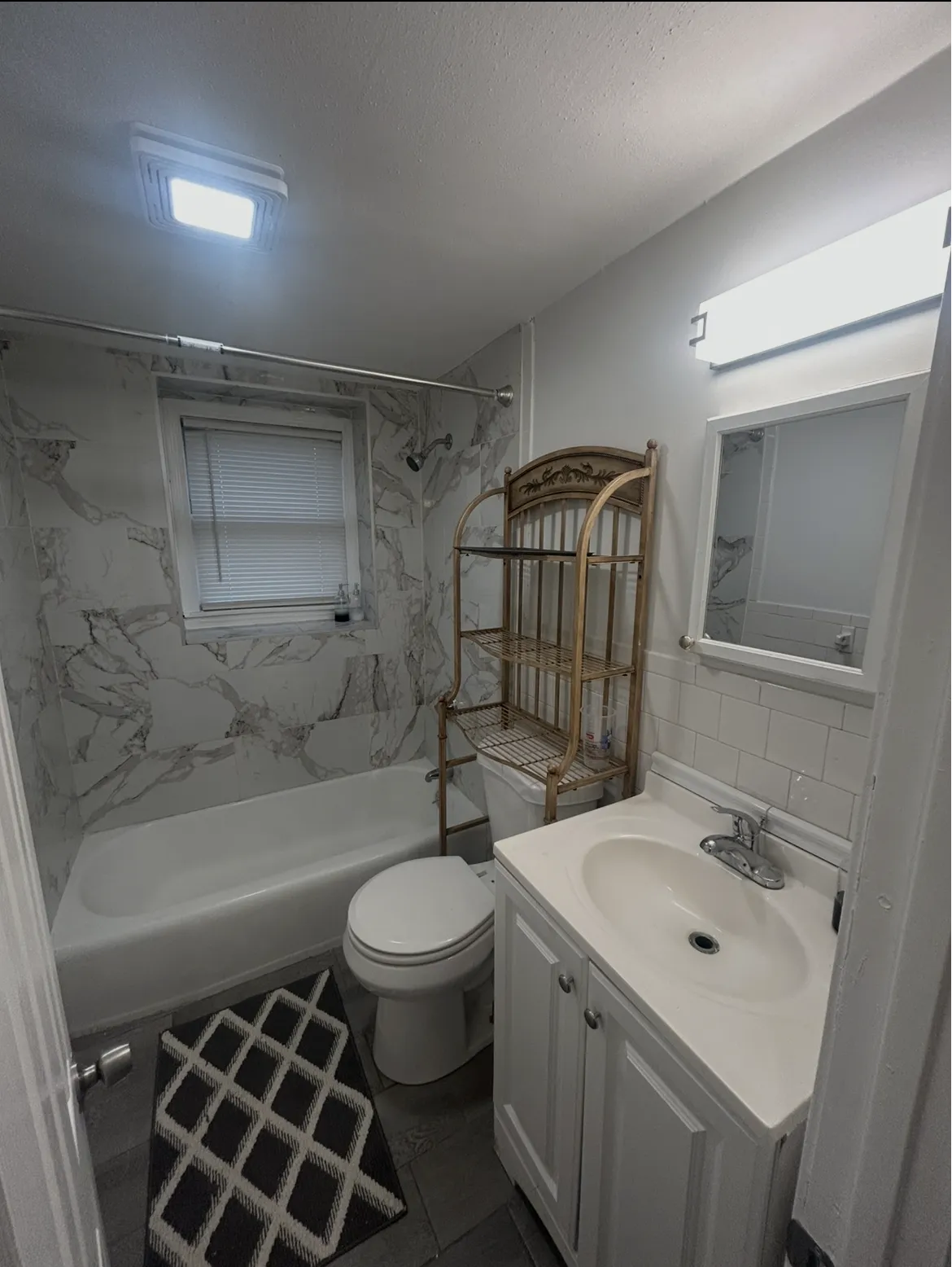 21 Weymouth Ave, West Roxbury