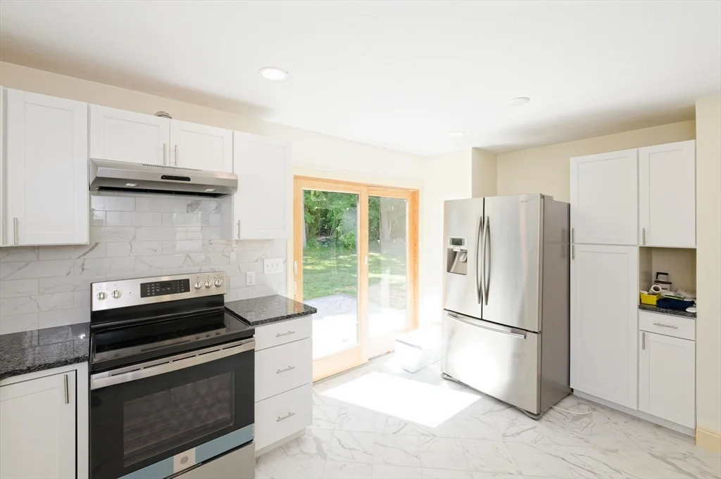 48 Westbrook Rd, Northborough