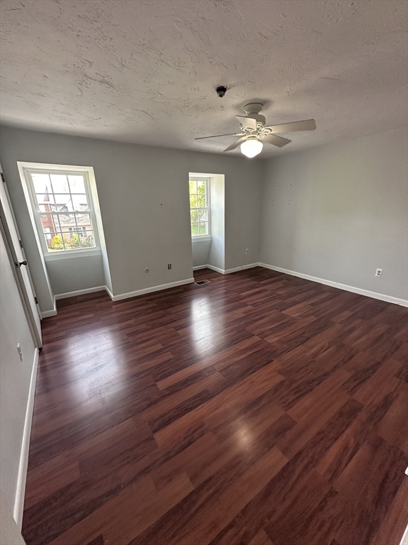 107 Erin Rd, Stoughton