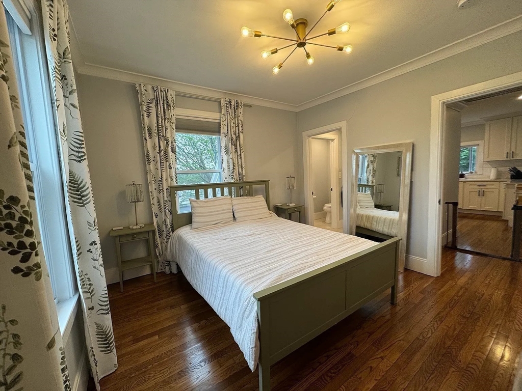 66 Calvary St, Waltham