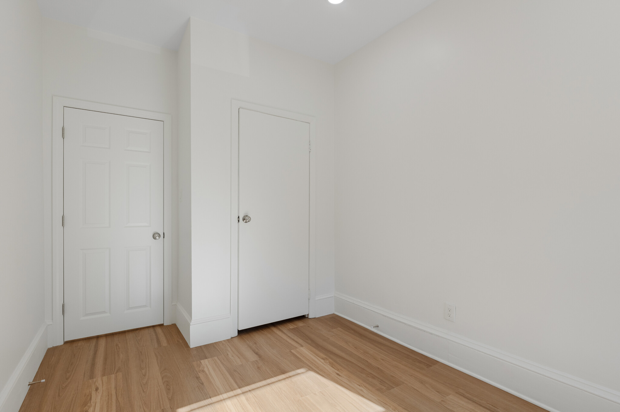 98 Saint Botolph St, Back Bay