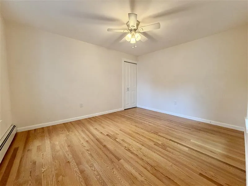 17 Oxford St, Spring Hill