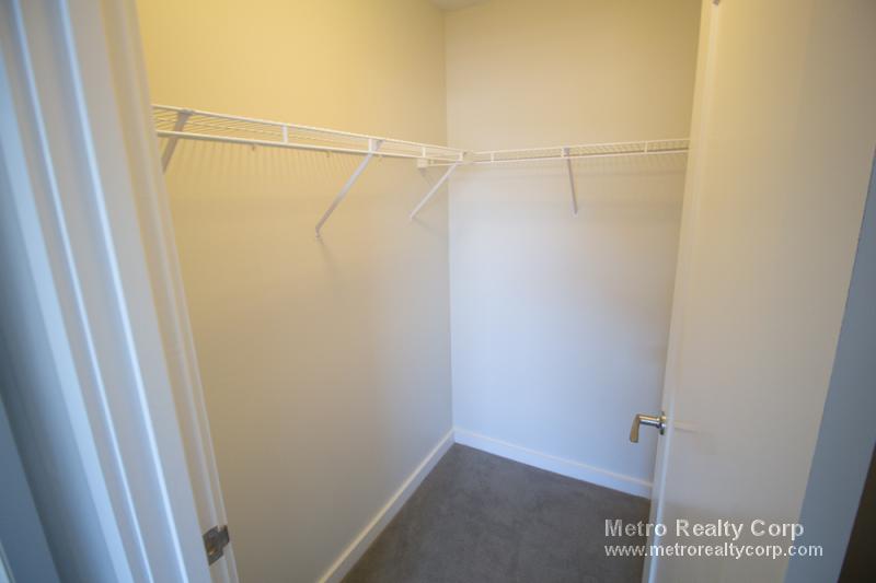 1 Whittemore Ave, North Cambridge