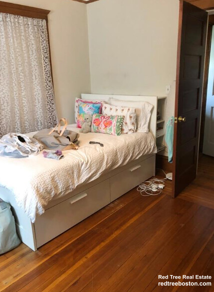 151 Elm St, Davis Square