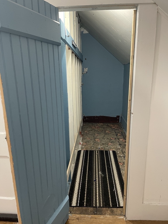 462 Main St, Gardner