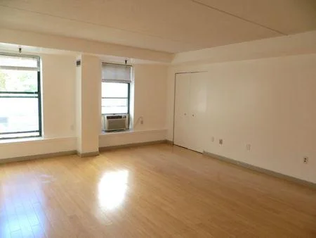 108 Peterborough St, Fenway