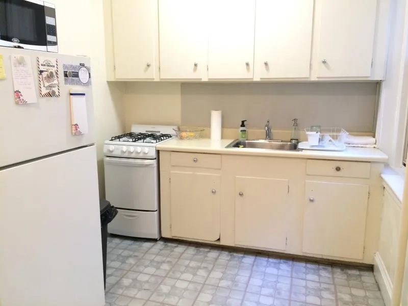 1622 Massachusetts Ave, Neighborhood Nine