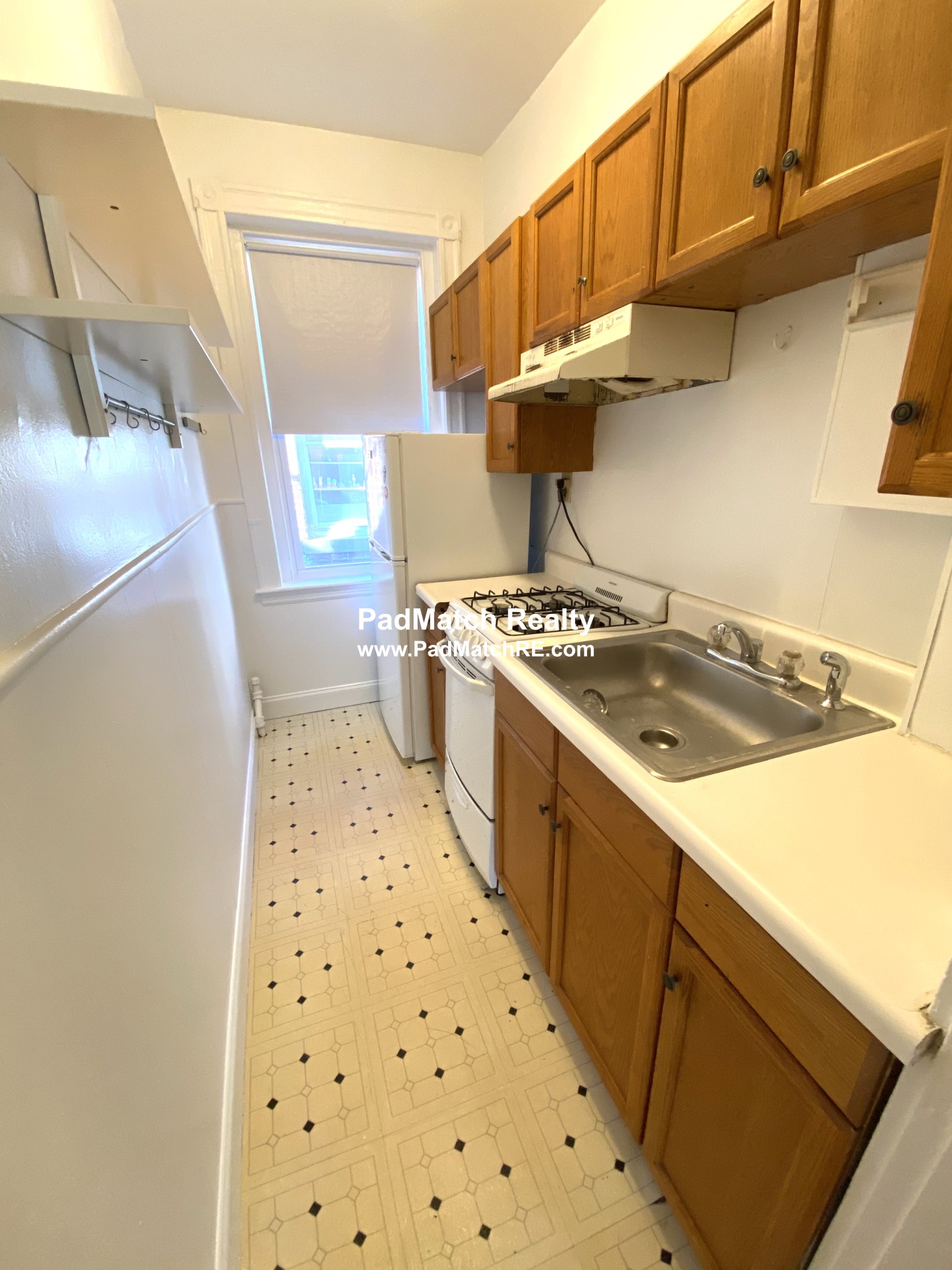 1822 Beacon St, Brookline