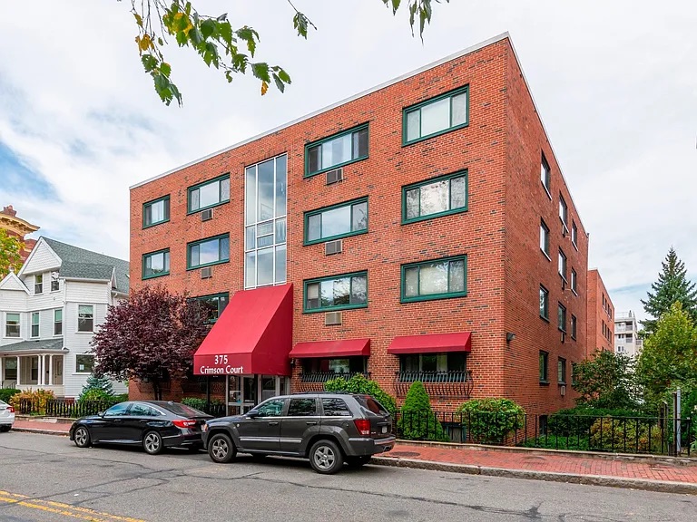 375 Harvard St, Mid-Cambridge