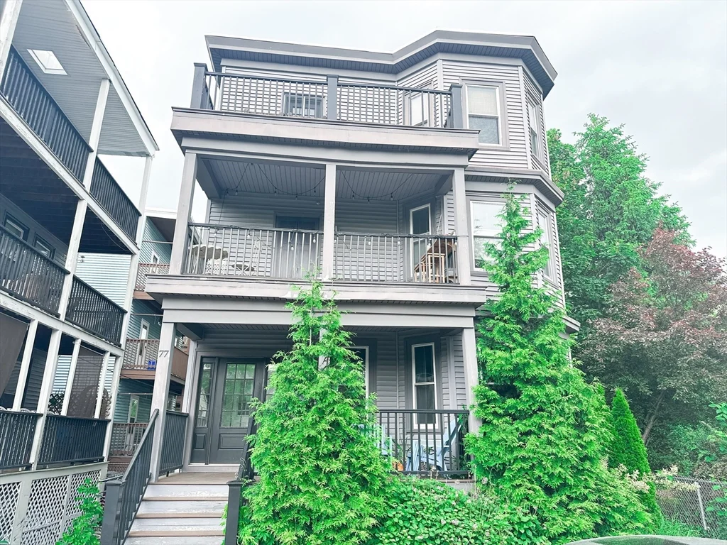 77 Torrey St, Dorchester