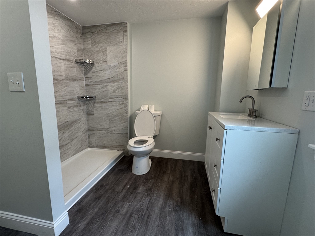 165 Baker St, Gardner