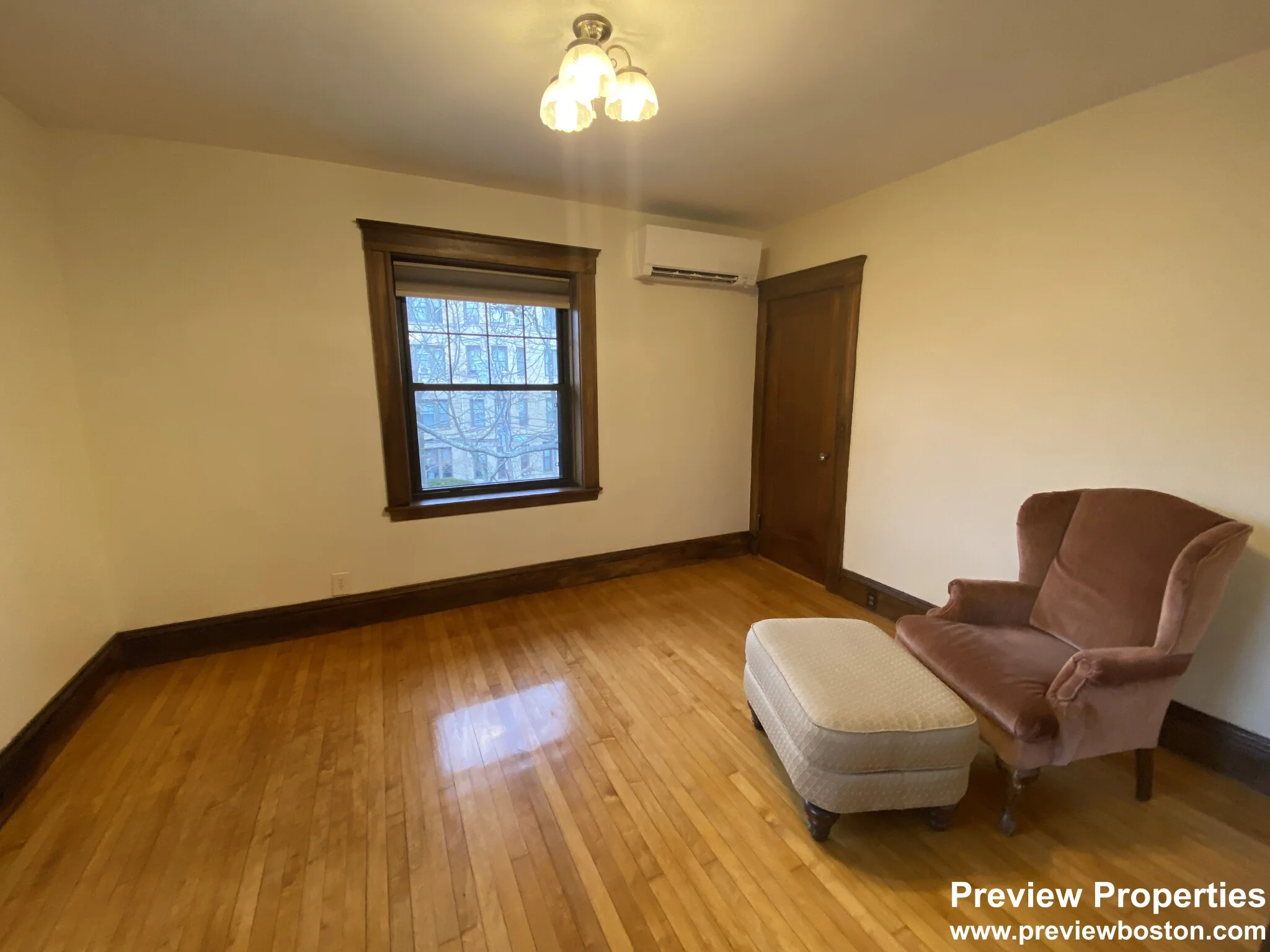 57 Cummings Rd, Brighton