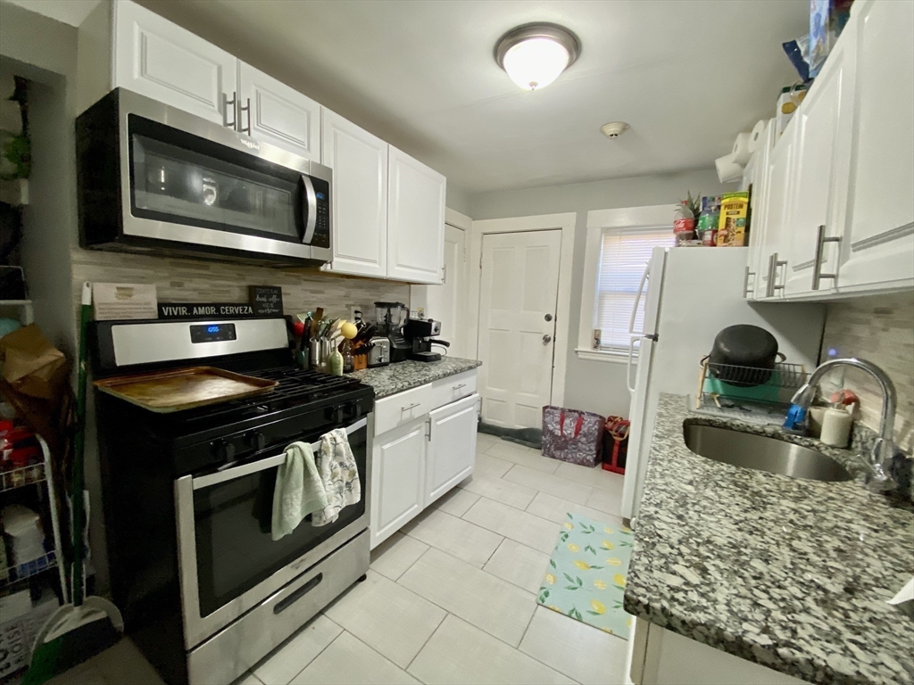 4907 Washington St, Boston