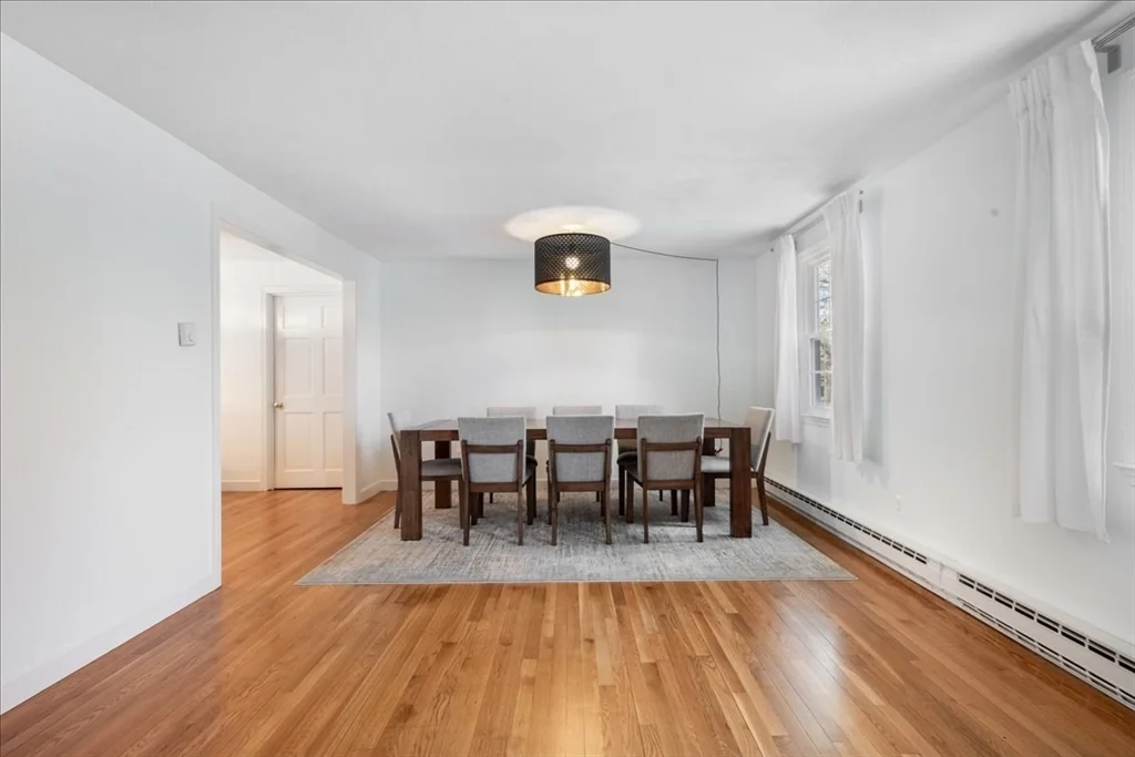 11 Gay St, Needham