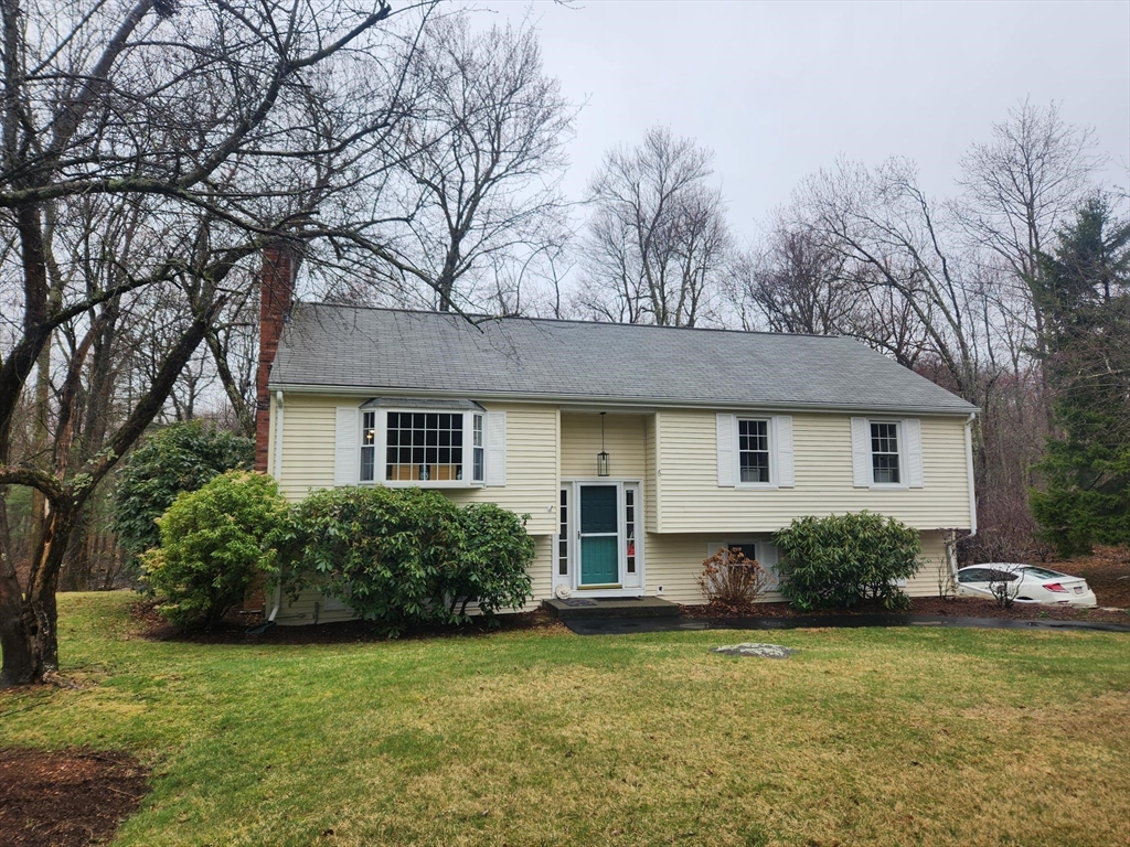 6 Fox Hill Rd, Ashland