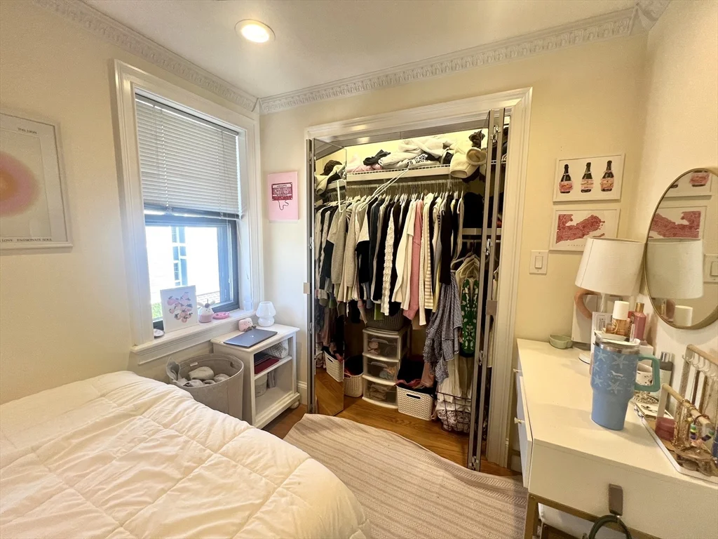 245 E St, South Boston