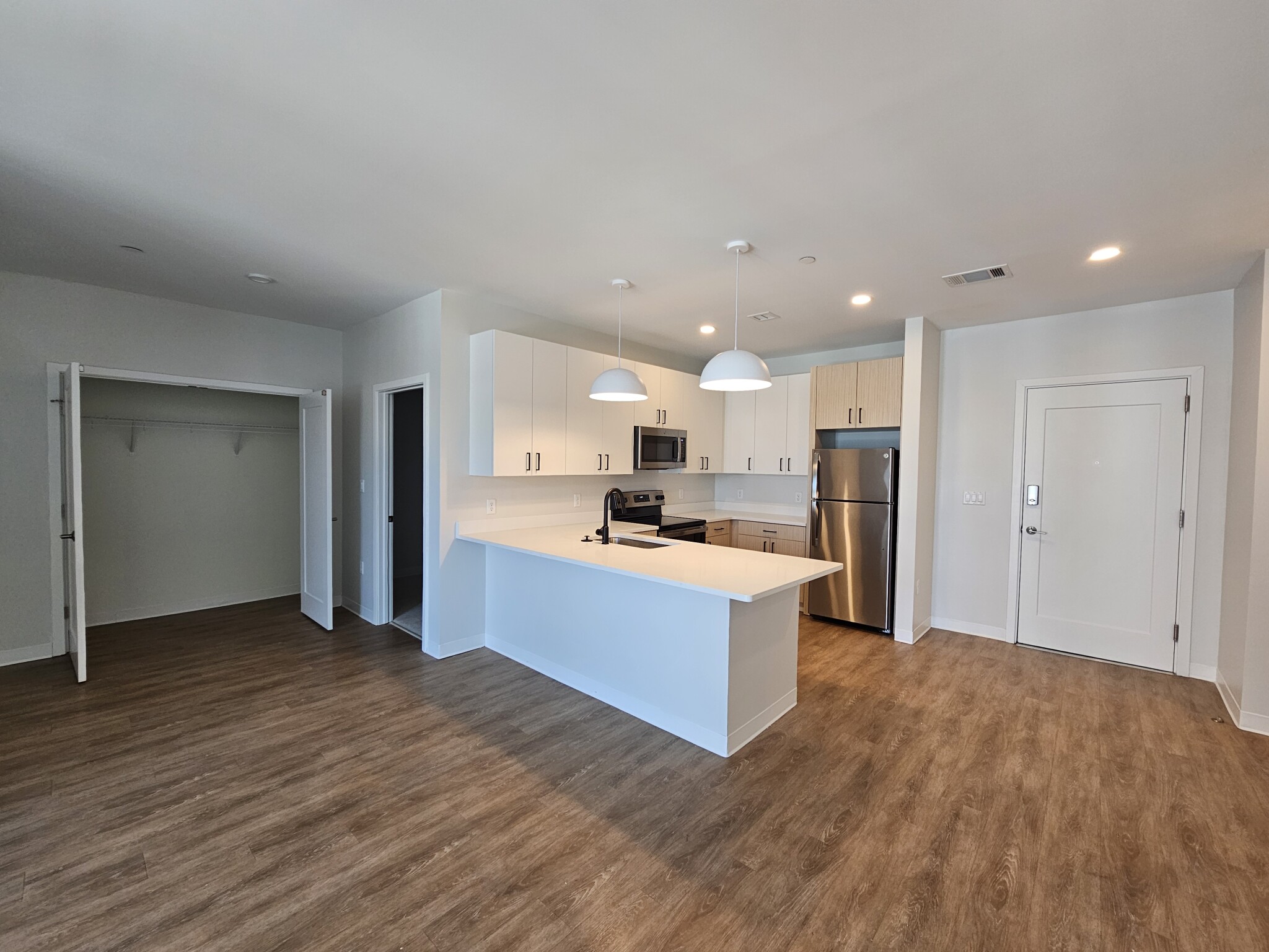 289 Walk Hill St, Roslindale