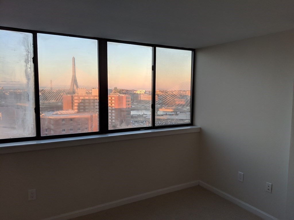 6 Whittier Pl, West End