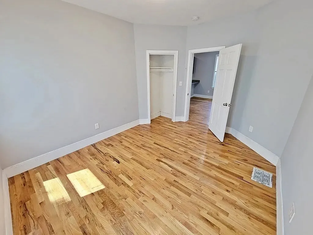 39 Pinckney St, East Somerville