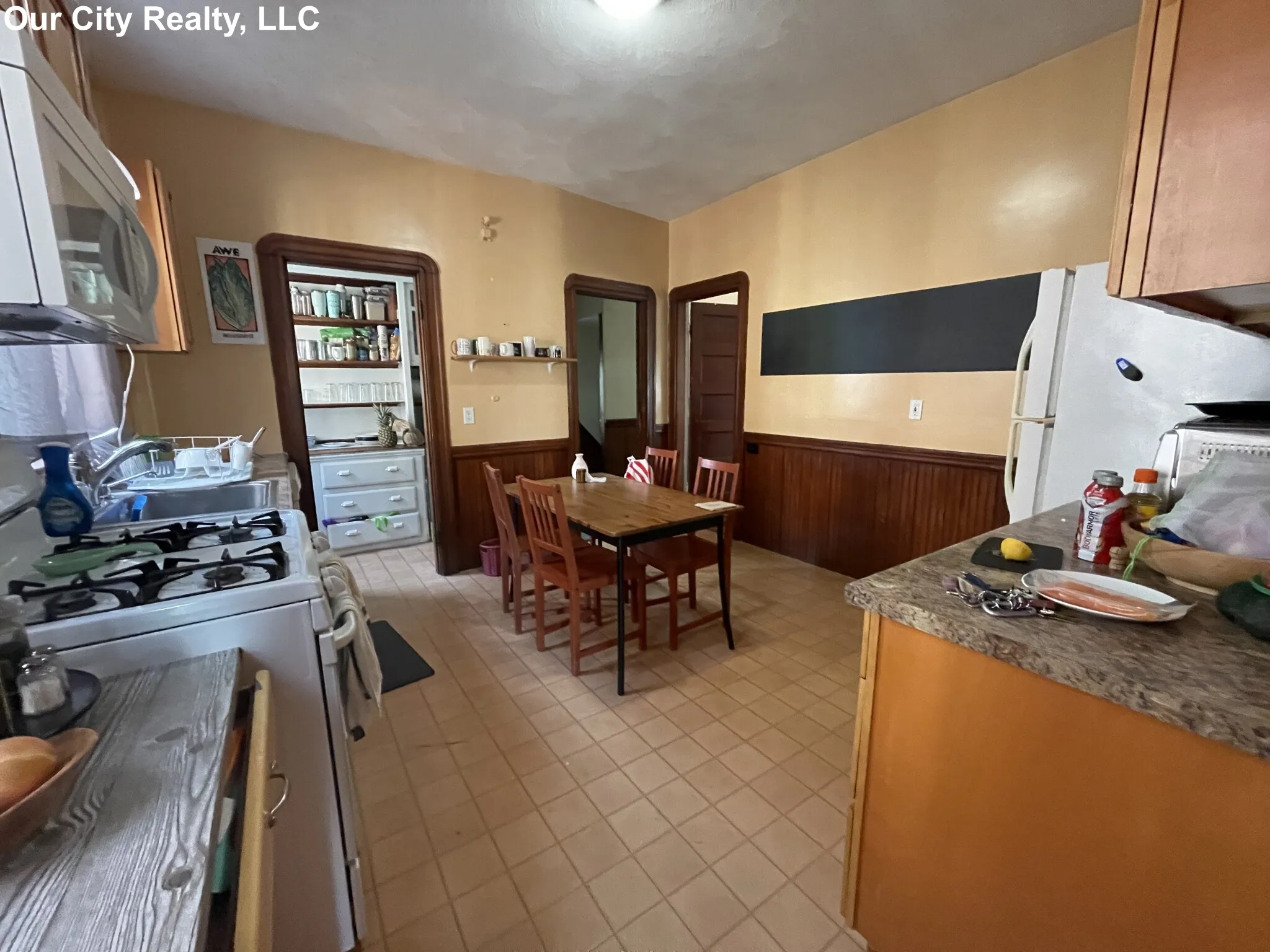 4 Aberdeen Rd, Powder House Square