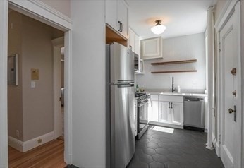 15 Short St, Corey Hill