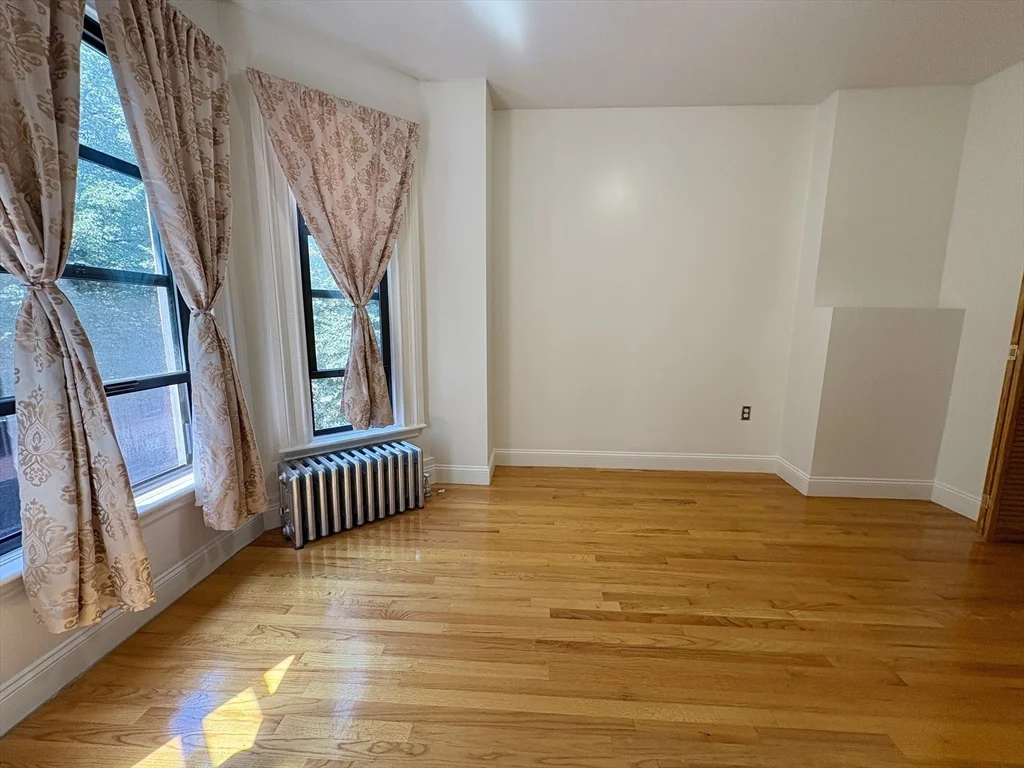 49 Dwight St, South End