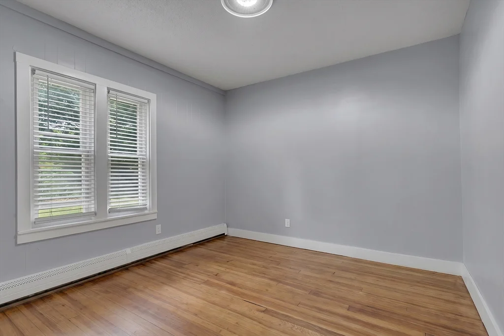 39 Hope St, Attleboro