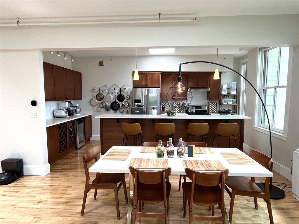 43 Park St, Somerville