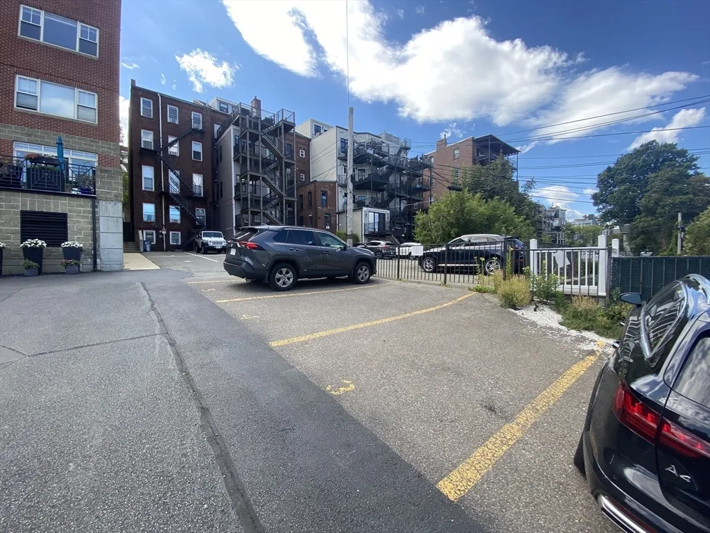 435 East 3rd St, South Boston