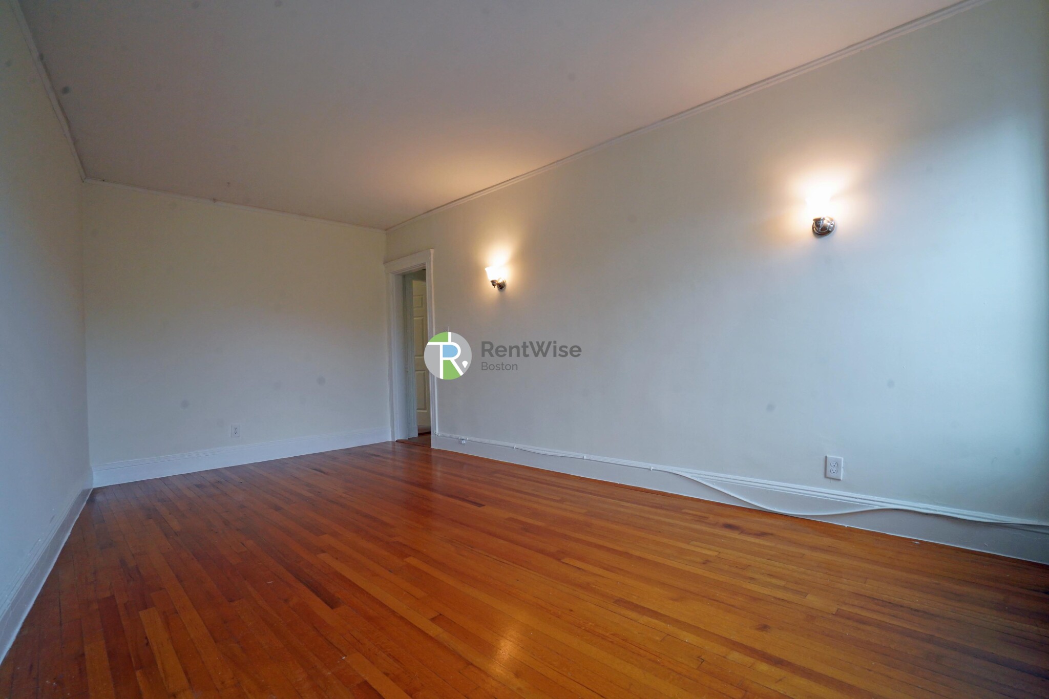 1848 Commonwealth Ave, Brighton