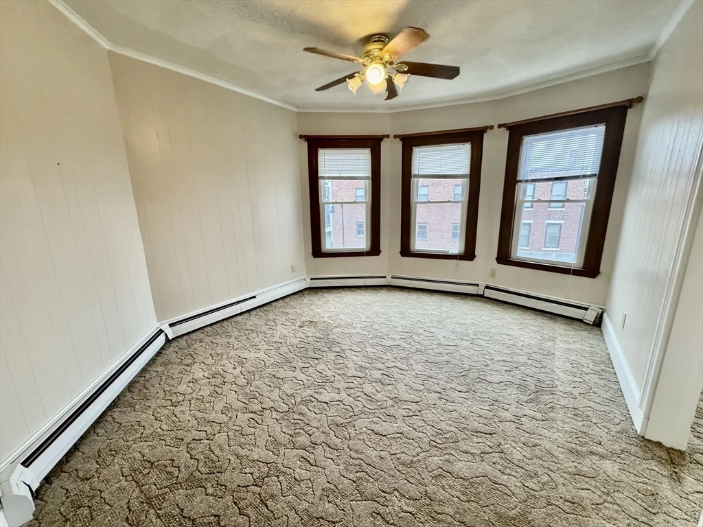 720 Cambridge St, Wellington-Harrington