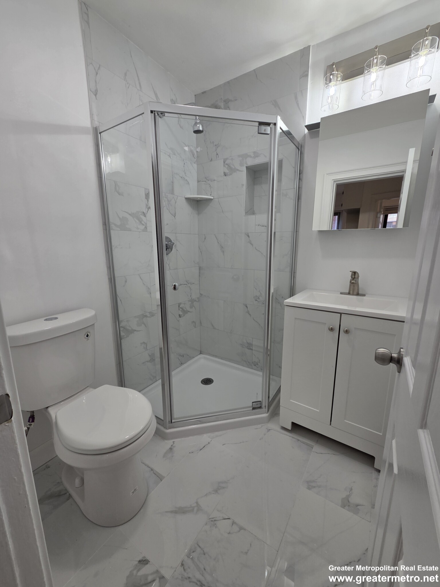 75 Charter St, North End