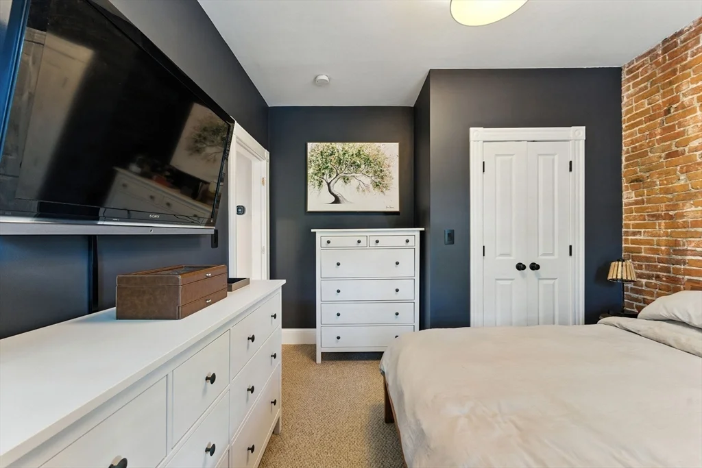 19 Medford St, Chelsea