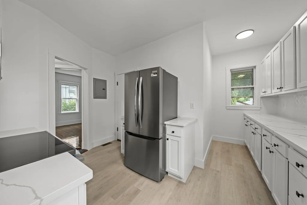 55 Surrey St, Glenwood