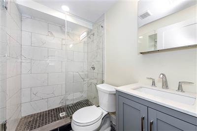 72 Stanley Ave, South Medford