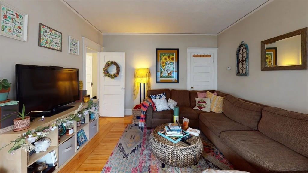 295-297 Washington St, Quincy