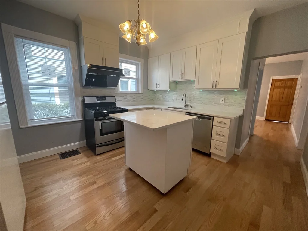 24 Litchfield St ,, Lower Allston