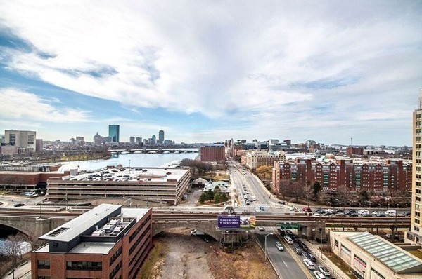 8-12 Museum Way, East Cambridge