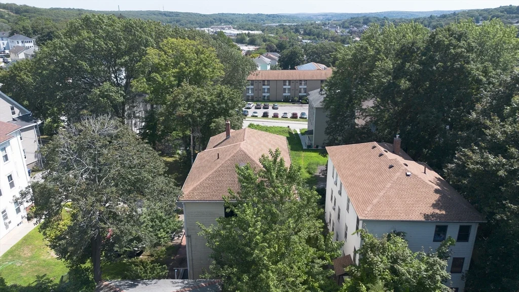 6 Vernon Street Pl, Worcester
