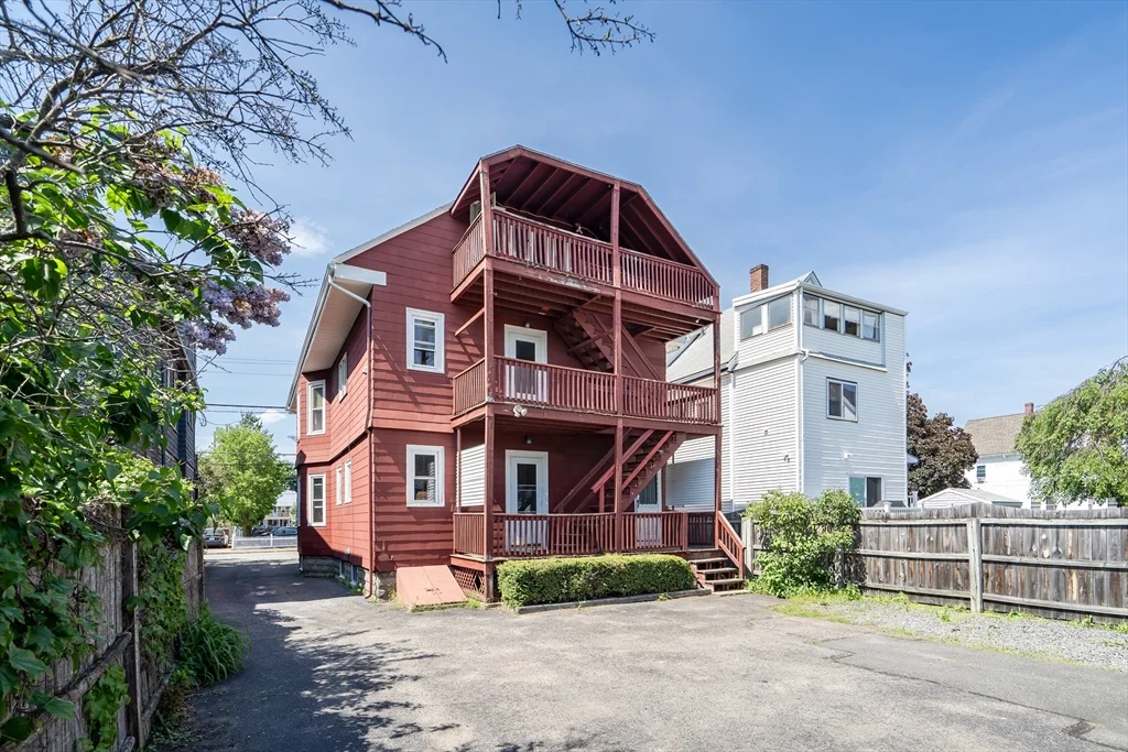 228 Harvard St, Medford