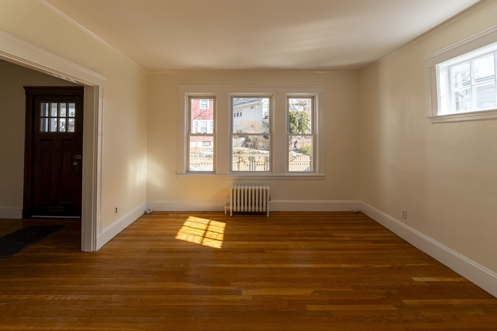 95 Bourne St, Boston