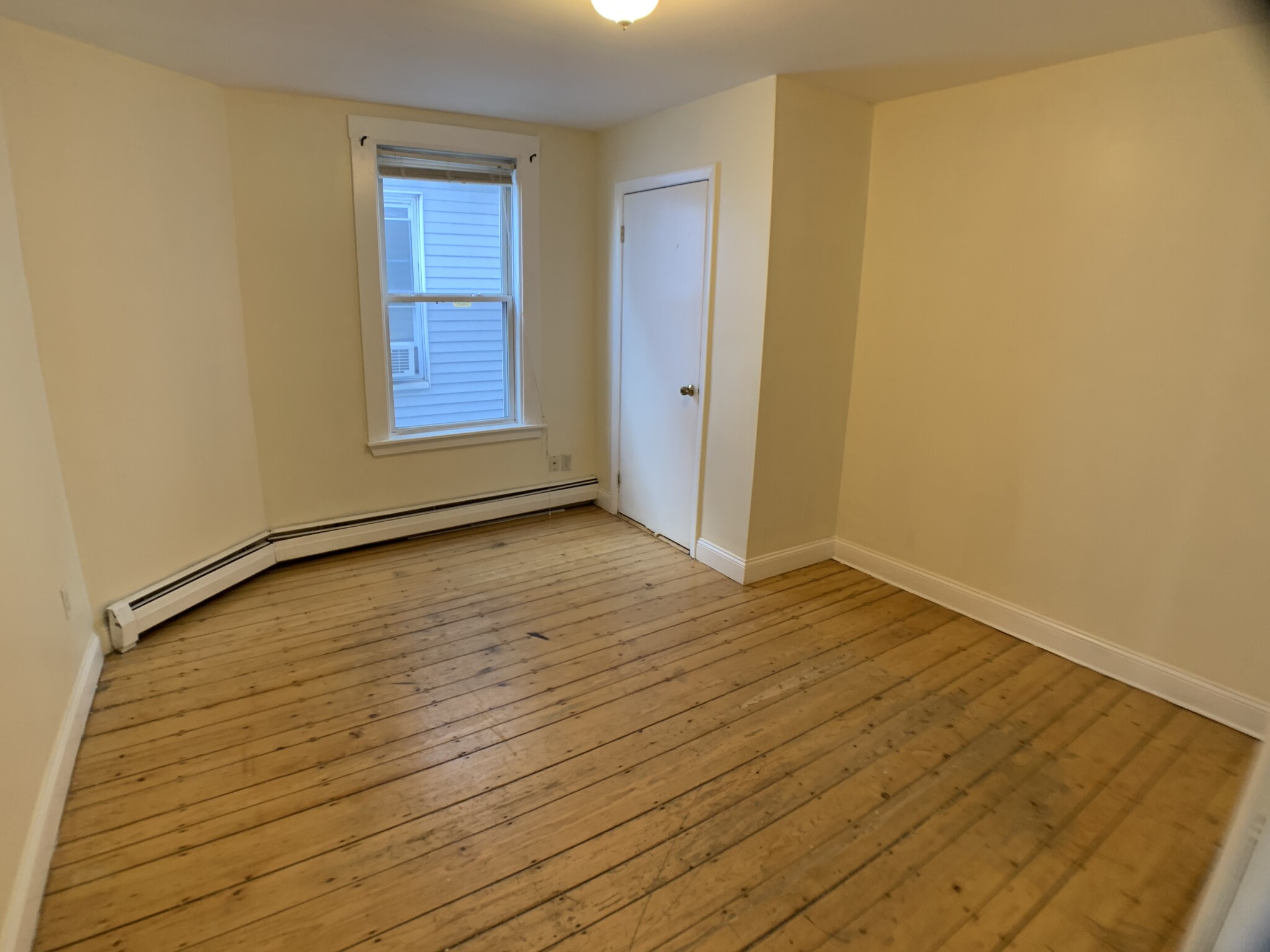 64 Pleasant St, Cambridgeport