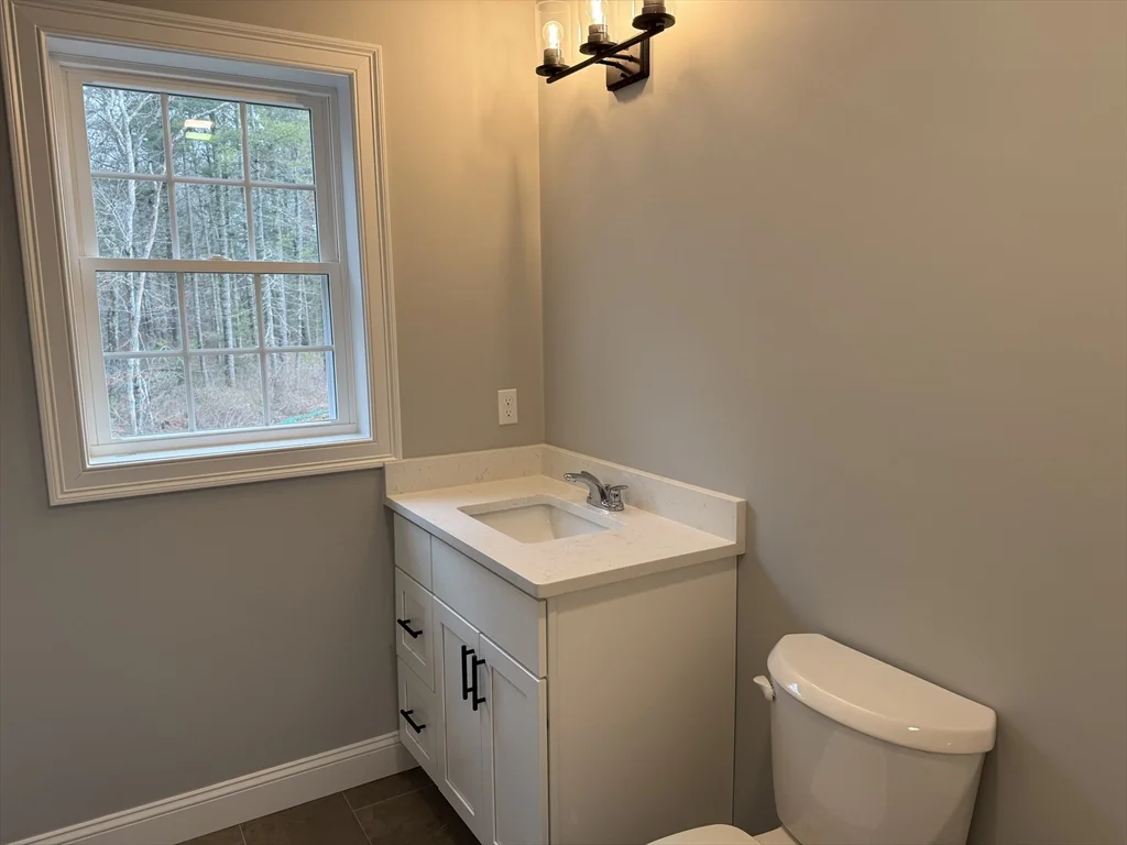 19 Kashmir's Way, Middleboro