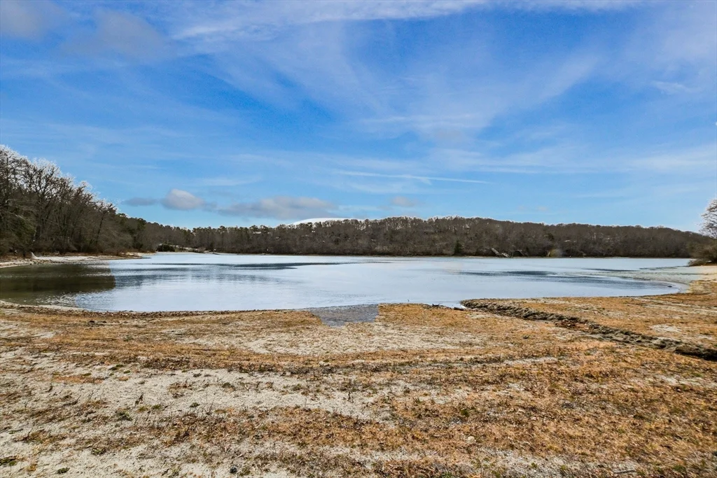 185 Cotuit Rd, Sandwich