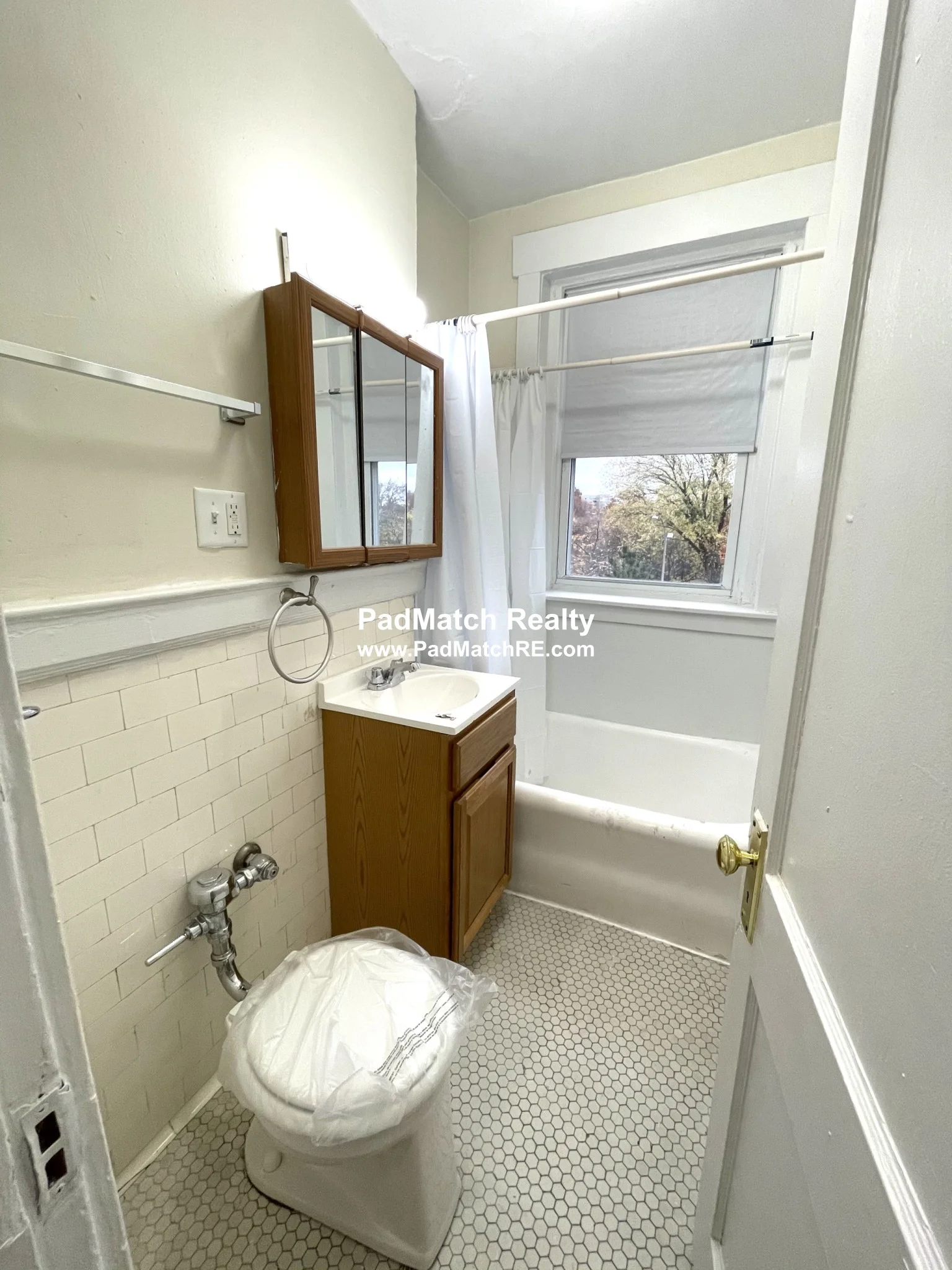 1167 Boylston St, Fenway