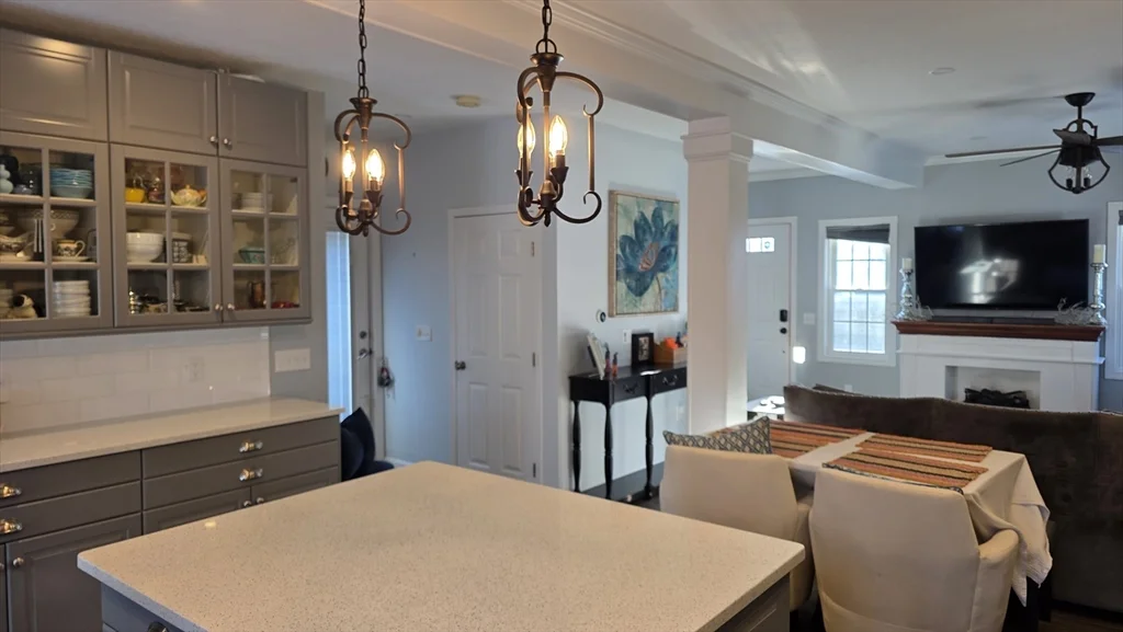 533 Prospect St, West Boylston