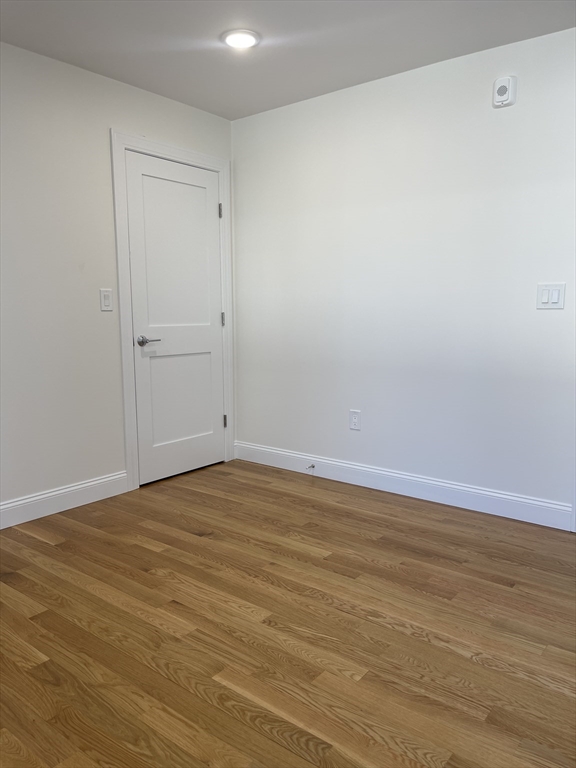 40 Everett St, Everett