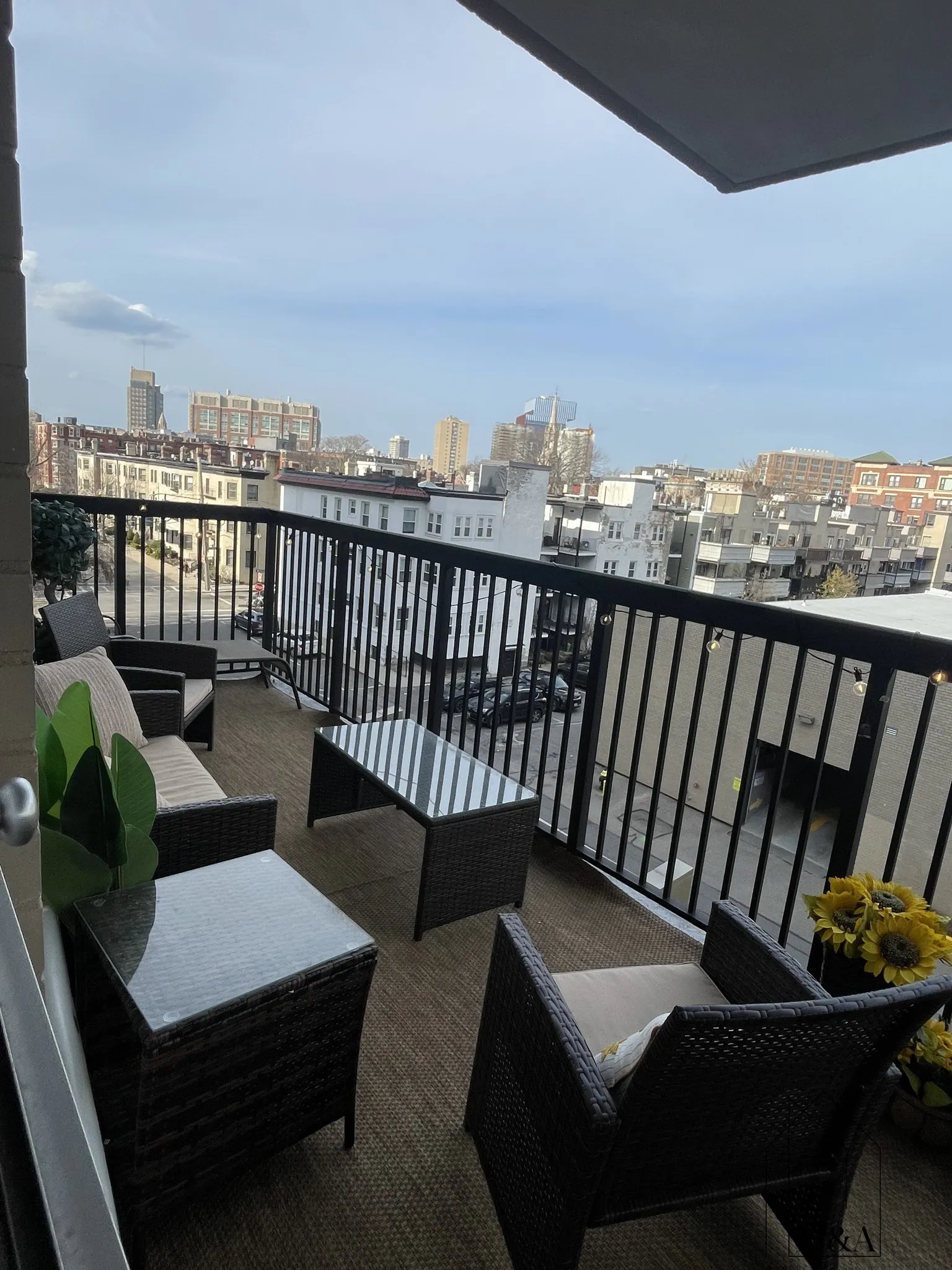 101 Monmouth St, Longwood